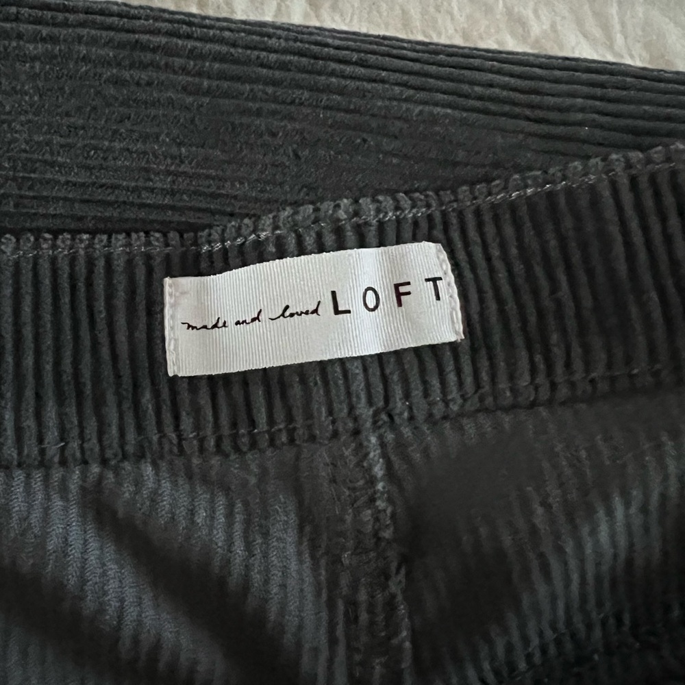 NWT LOFT Slate Gray Corduroy Wide-Leg Pants – Size 18 (34/18) - Picture 4 of 6